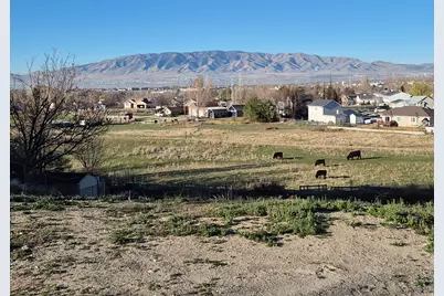 975 Nob Hill Ave #4, American Fork, UT 84003 - Photo 1