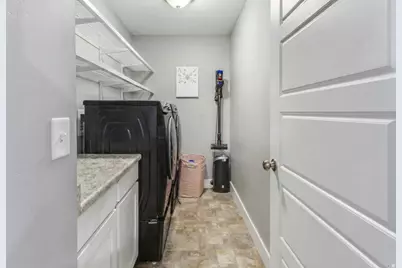3203 W Prairie Grass Dr, Lehi, UT 84043 - Photo 13