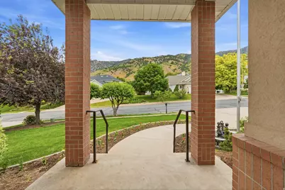 235 Buckingham Dr, Providence, UT 84332 - Photo 3