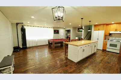 227 E 1140 N, Orem, UT 84057 - Photo 19