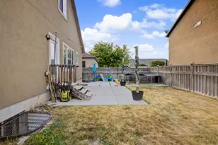 3829 E Rose Hearty Ln S, Eagle Mountain, UT 84005 - Photo 19