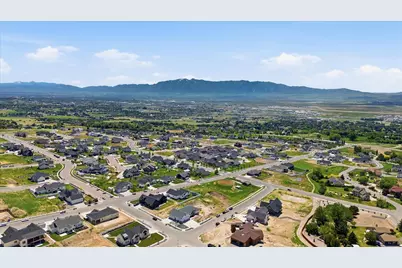 1088 E 200 N, Hyde Park, UT 84318 - Photo 35