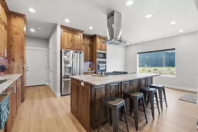 1088 E 200 N, Hyde Park, UT 84318 - Photo 7