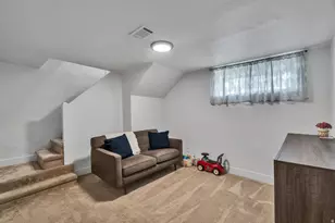 206 S 100 W, Bountiful, UT 84010 - Photo 17