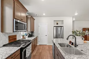 6031 W Mount Airy Dr, South Jordan, UT 84009 - Photo 7