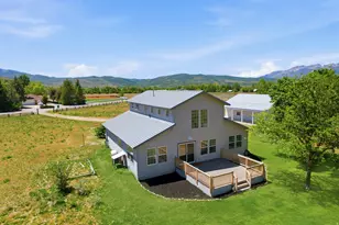 9664 E 400 S, Huntsville, UT 84317 - Photo 3