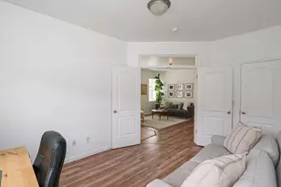 2014 E Brookings Dr, Draper (UT Cnty), UT 84020 - Photo 9