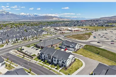 4463 W Watchmen Way S #1307, Herriman, UT 84096 - Photo 37