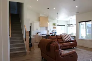 1895 N 4100 W, Plain City, UT 84404 - Photo 9