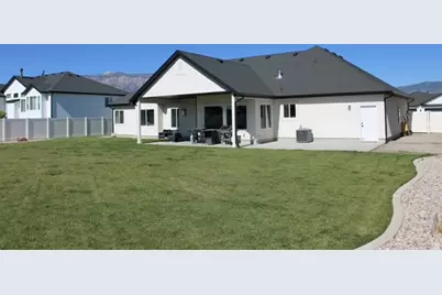 1895 N 4100 W, Plain City, UT 84404 - Photo 3