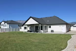 1895 N 4100 W, Plain City, UT 84404 - Photo 3