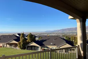 209 Edgewood Cir, North Salt Lake, UT 84054 - Photo 7