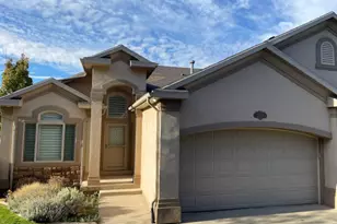 209 Edgewood Cir, North Salt Lake, UT 84054 - Photo 3