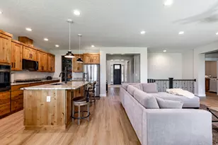 85 W 1200 N, Mapleton, UT 84664 - Photo 11