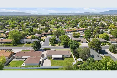 2976 W 6620 S, West Jordan, UT 84084 - Photo 37