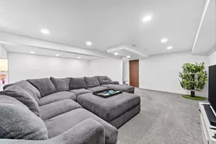 2976 W 6620 S, West Jordan, UT 84084 - Photo 25