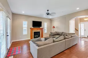 6957 N Comanche St, Eagle Mountain, UT 84005 - Photo 7