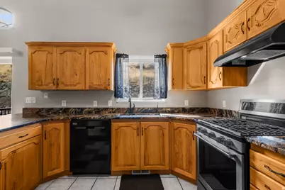 10965 N Wallace Ln, Tremonton, UT 84337 - Photo 5