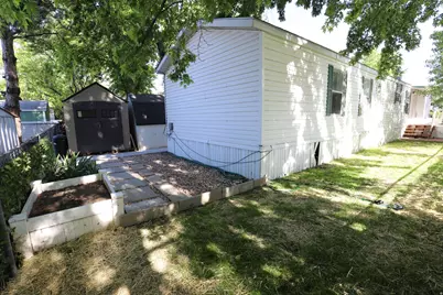 247 Hidden Dr, Sandy, UT 84070 - Photo 3