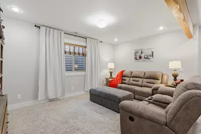 10338 S Venenzia Way W, South Jordan, UT 84095 - Photo 31
