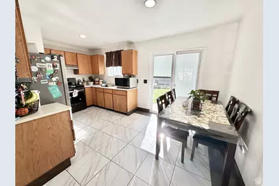 5926 S Blue Meadow Dr W, Taylorsville, UT 84129 - Photo 5