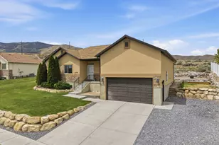 2504 S Colt Dr W, Saratoga Springs, UT 84045 - Photo 3