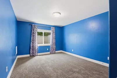 2504 S Colt Dr W, Saratoga Springs, UT 84045 - Photo 27