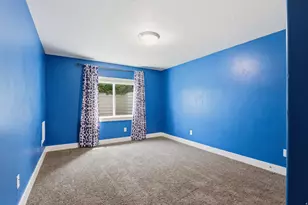 2504 S Colt Dr W, Saratoga Springs, UT 84045 - Photo 27