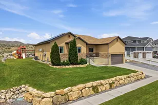 2504 S Colt Dr W, Saratoga Springs, UT 84045 - Photo 3