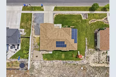 2504 S Colt Dr W, Saratoga Springs, UT 84045 - Photo 33