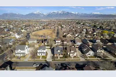 11719 S Zephyr Way, South Jordan, UT 84009 - Photo 39