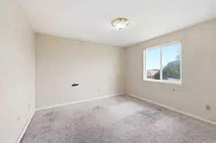 11095 S 2125 E, Sandy, UT 84092 - Photo 29