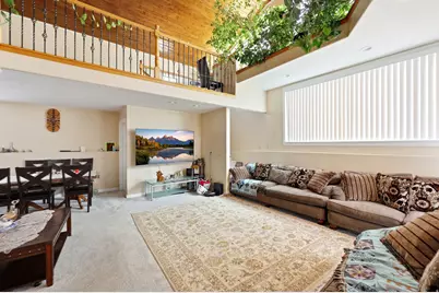 11095 S 2125 E, Sandy, UT 84092 - Photo 5