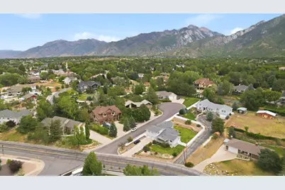 11095 S 2125 E, Sandy, UT 84092 - Photo 39