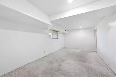 11095 S 2125 E, Sandy, UT 84092 - Photo 27