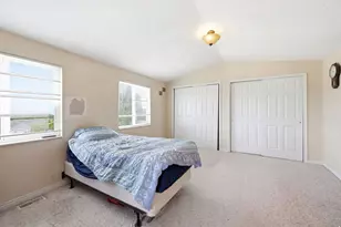 11095 S 2125 E, Sandy, UT 84092 - Photo 13