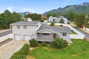 11095 S 2125 E, Sandy, UT 84092 - Photo 3