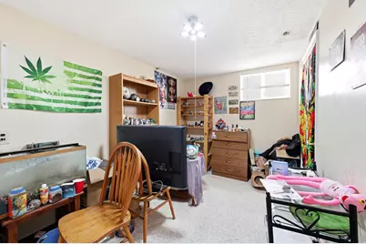 11095 S 2125 E, Sandy, UT 84092 - Photo 17