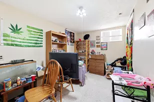 11095 S 2125 E, Sandy, UT 84092 - Photo 17