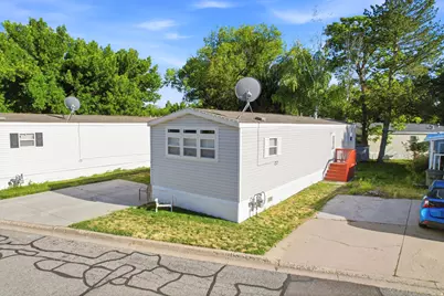 900 Century Dr #131, Ogden, UT 84404 - Photo 3