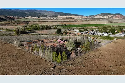 996 W Sr 24, Torrey, UT 84775 - Photo 33