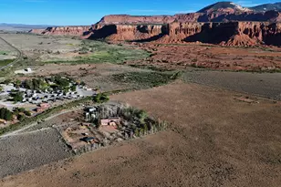 996 W Sr 24, Torrey, UT 84775 - Photo 31