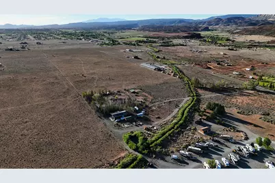 996 W Sr 24, Torrey, UT 84775 - Photo 29