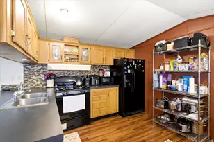 1280 W Hummingbird St, Salt Lake City, UT 84123 - Photo 7