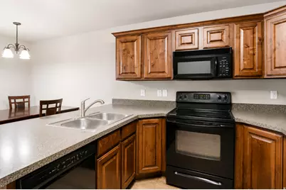 1141 W Lancelot Ln S, West Haven, UT 84401 - Photo 5