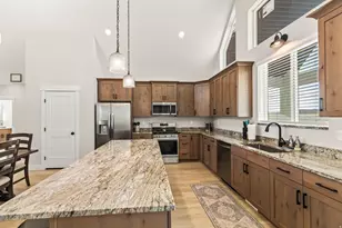 1036 W Chads Rd, Bicknell, UT 84715 - Photo 13