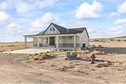 1036 W Chads Rd, Bicknell, UT 84715 - Photo 47