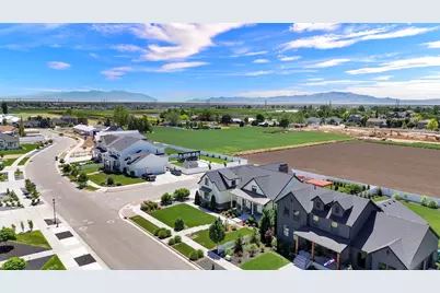 151 N Welden Way, Layton, UT 84041 - Photo 67