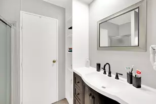 884 Storm Mountain Dr, Taylorsville, UT 84123 - Photo 19