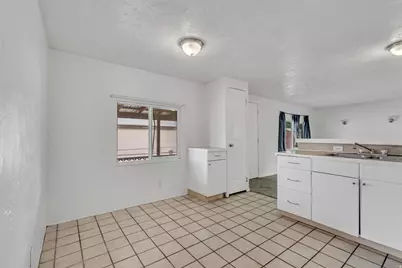 6954 S Flamingo Way, West Jordan, UT 84084 - Photo 11